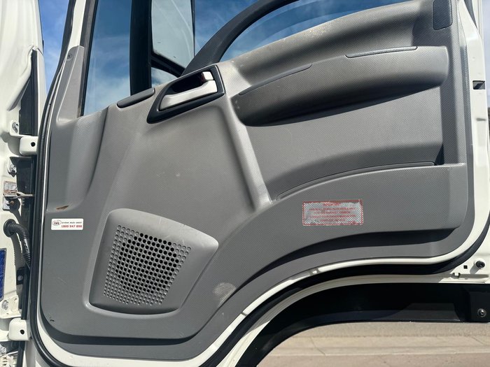 2015 Isuzu Fxz 1500 WHITE