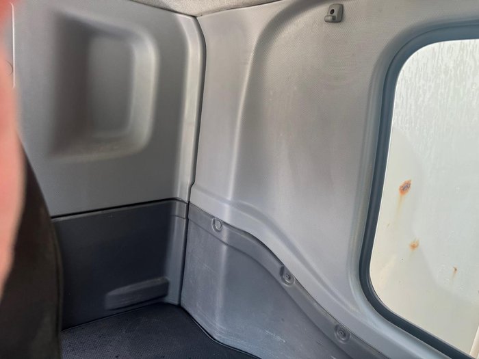 2015 Isuzu Fxz 1500 WHITE