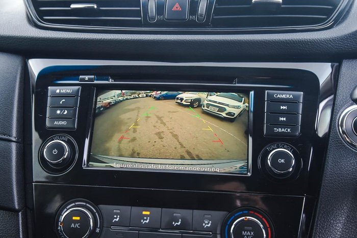 2022 Nissan X-TRAIL ST