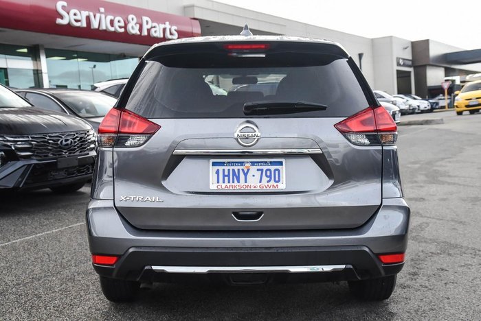 2022 Nissan X-TRAIL ST