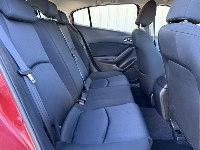 2015 Mazda 3 Neo