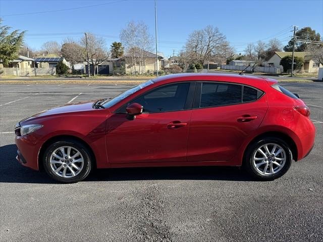 2015 Mazda 3 Neo