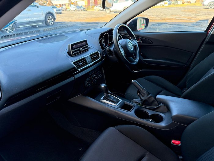 2015 Mazda 3 Neo
