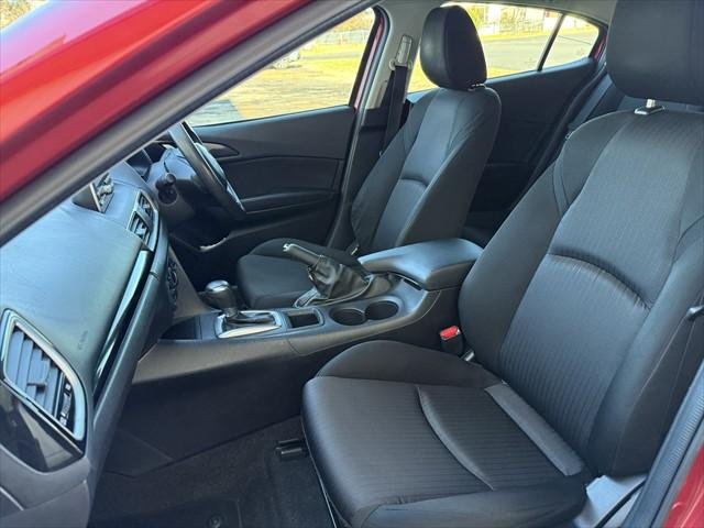 2015 Mazda 3 Neo