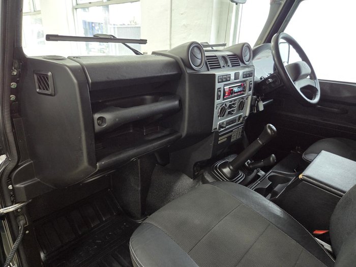 2016 Land Rover Defender