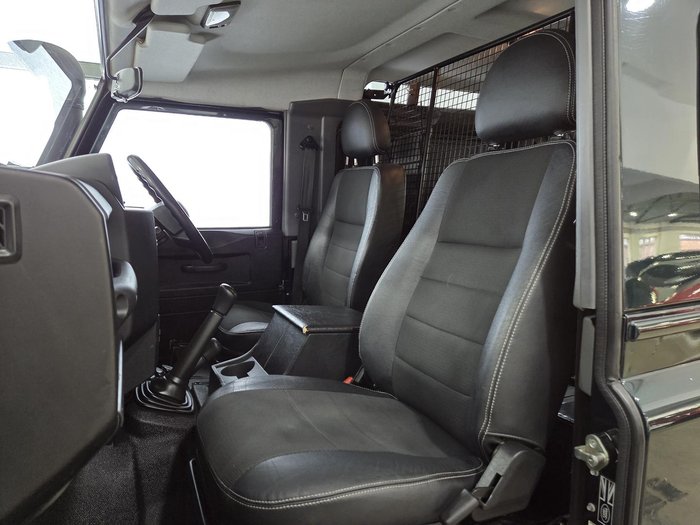 2016 Land Rover Defender