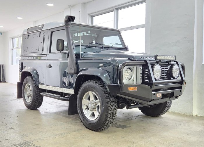 2016 Land Rover Defender