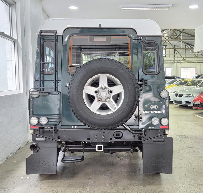 2016 Land Rover Defender 