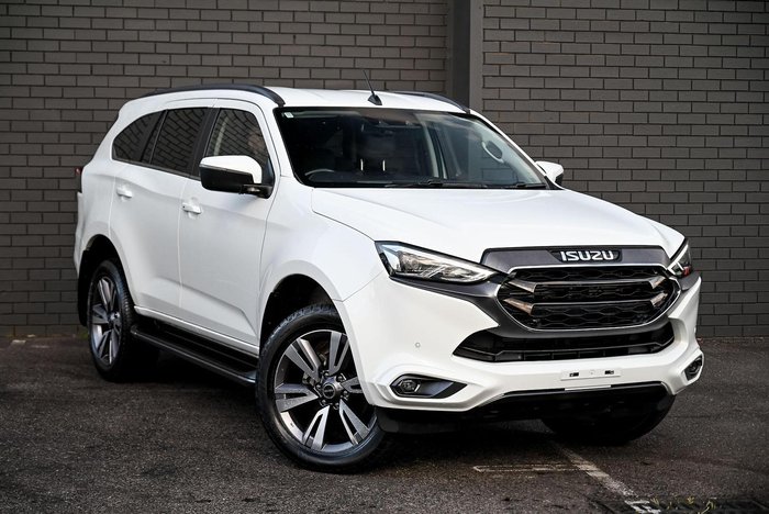 2022 Isuzu MU-X LS-T
