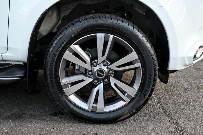 2022 Isuzu MU-X LS-T