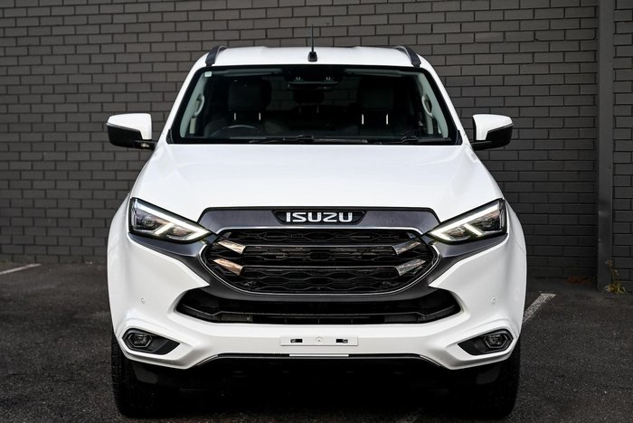2022 Isuzu MU-X LS-T