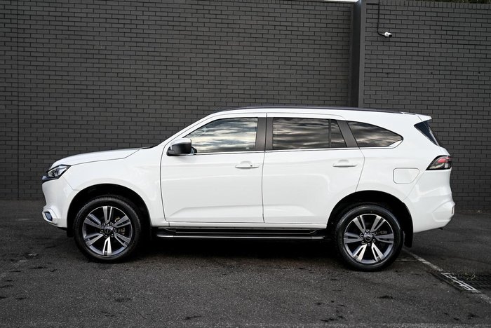 2022 Isuzu MU-X LS-T