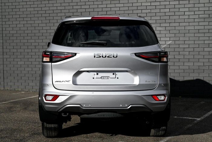2022 Isuzu MU-X LS-T