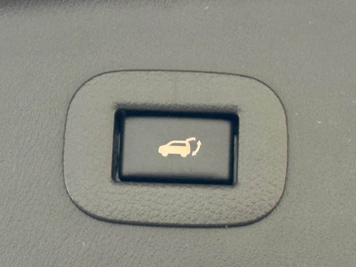 2019 Nissan Patrol Ti-L