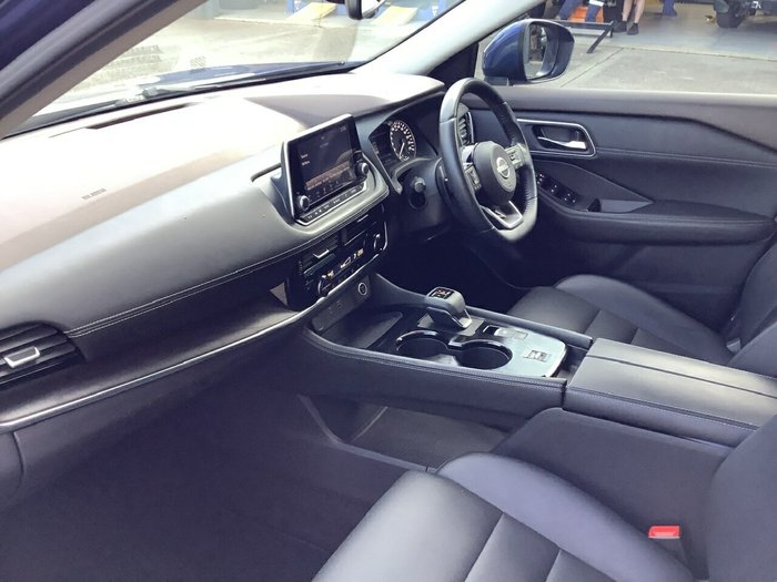 2022 Nissan X-TRAIL ST-L