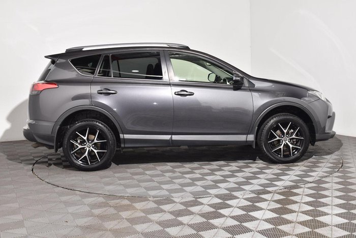 2017 Toyota RAV4 GXL