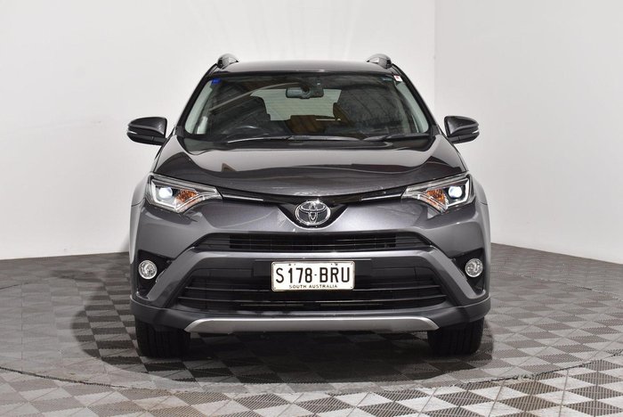 2017 Toyota RAV4 GXL