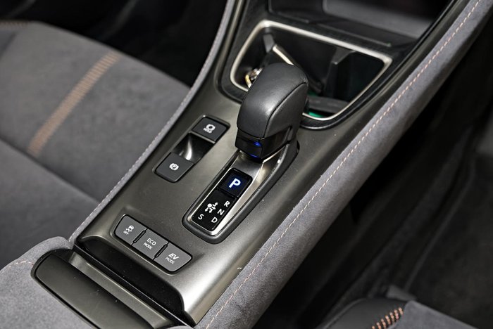 2024 Lexus LBX Sports Luxury MAYH10R Rich Ruby