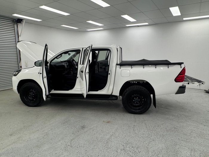 2022 Toyota Hilux SR GUN126R 4X4 Dual Range Glacier White