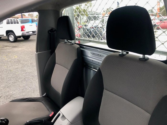 2014 Mitsubishi Triton GLX