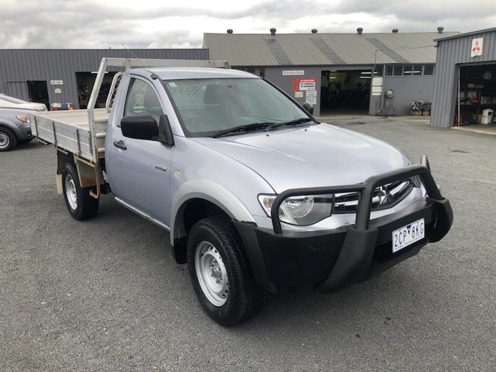 2014 Mitsubishi Triton GLX