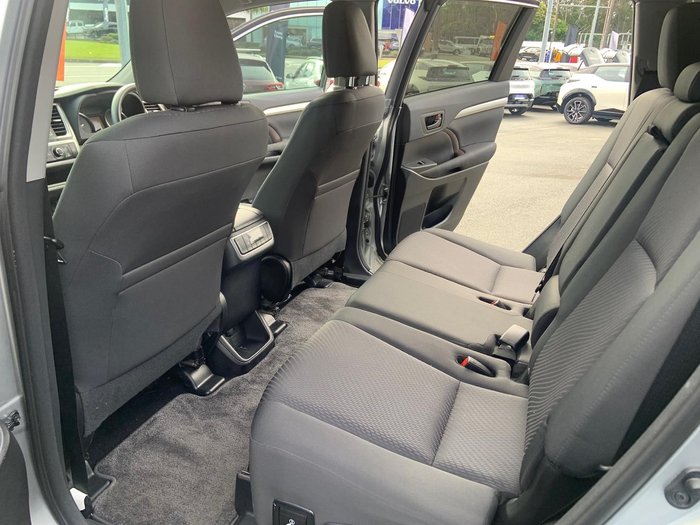 2016 Toyota Kluger GX