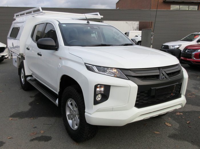 2019 Mitsubishi Triton GLX+