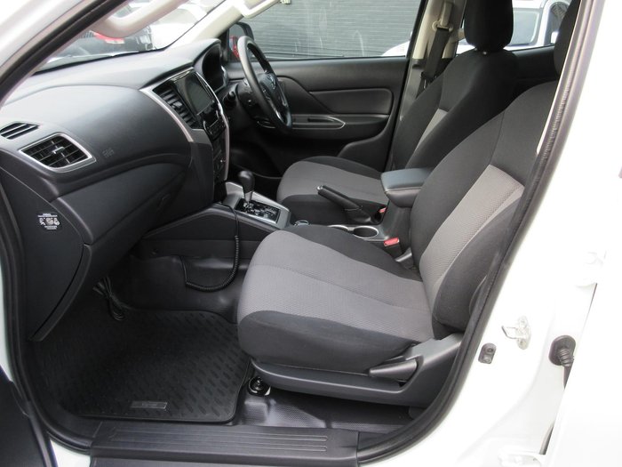 2019 Mitsubishi Triton GLX+
