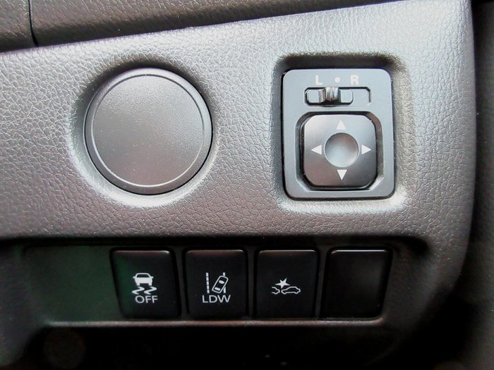 2019 Mitsubishi Triton GLX+