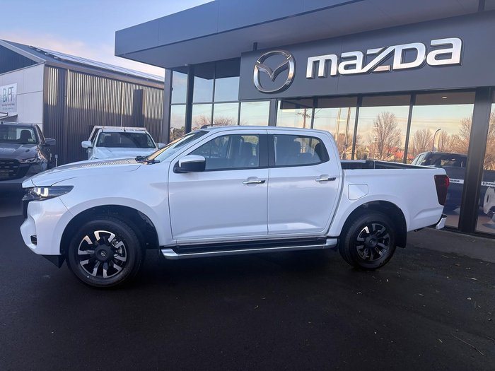 2025 Mazda BT-50 XTR