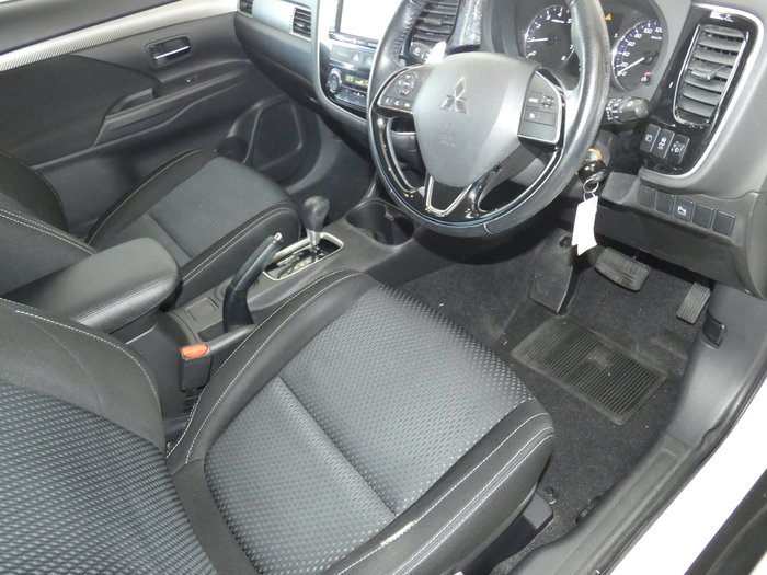 2015 Mitsubishi Outlander XLS