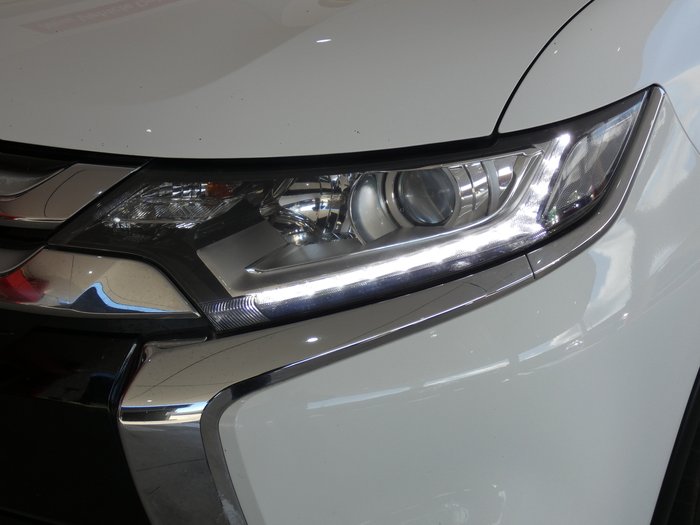 2015 Mitsubishi Outlander XLS