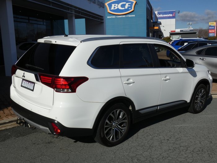 2015 Mitsubishi Outlander XLS
