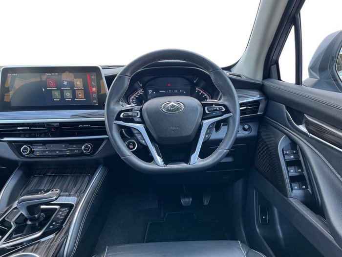 2021 LDV D90