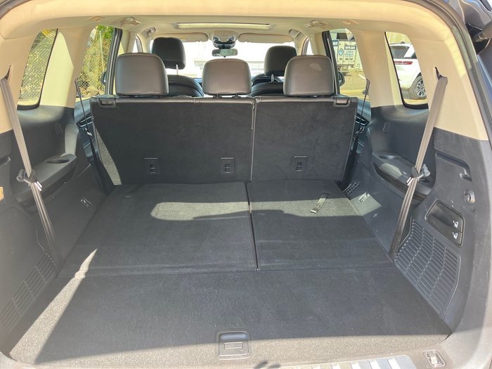 2021 LDV D90