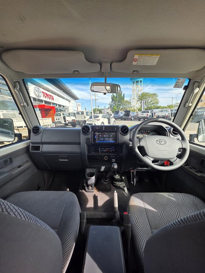 2011 Toyota Landcruiser GXL