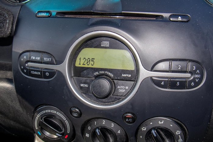 2010 Mazda 2 Neo