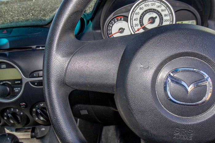 2010 Mazda 2 Neo