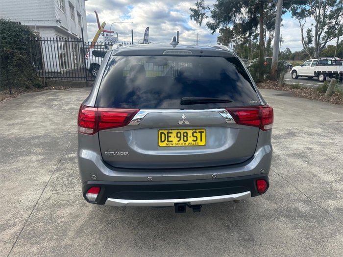 2017 MITSUBISHI OUTLANDER LS SAFETY PACK (4x4) 7 SEATS