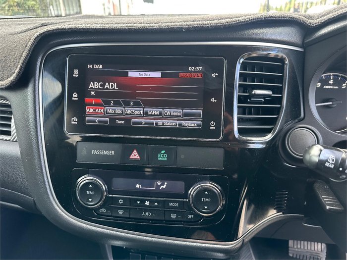 2017 MITSUBISHI OUTLANDER LS SAFETY PACK (4x4) 7 SEATS