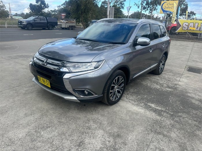 2017 MITSUBISHI OUTLANDER LS SAFETY PACK (4x4) 7 SEATS