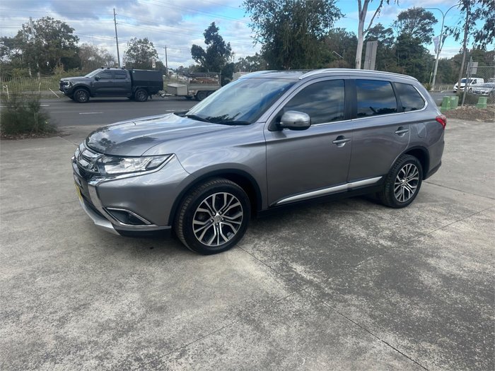 2017 MITSUBISHI OUTLANDER LS SAFETY PACK (4x4) 7 SEATS