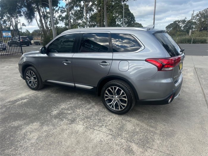 2017 MITSUBISHI OUTLANDER LS SAFETY PACK (4x4) 7 SEATS