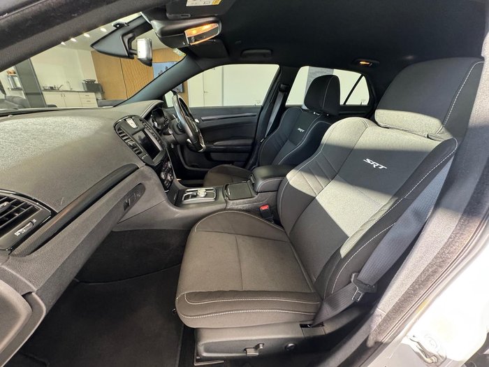 2021 Chrysler 300 SRT Core