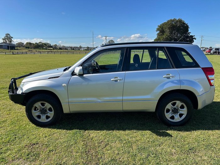 2009 Suzuki Grand Vitara JB MY09 4X4 Dual Range Silky Silver