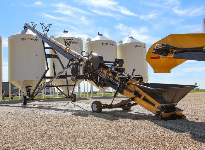 Convey-All 1675 SP2 Self Propelled High Capacity Grain Conveyor