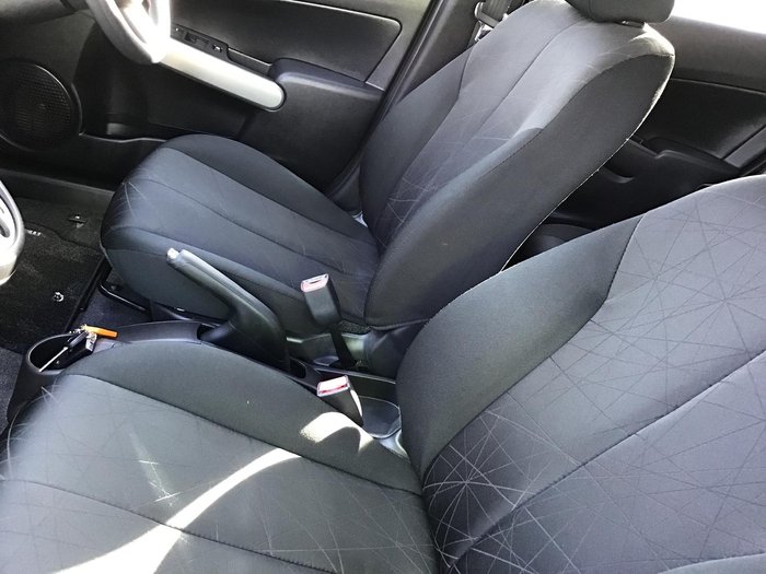 2014 Mazda 2 Neo Sport