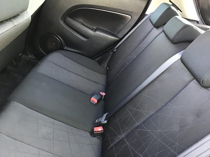 2014 Mazda 2 Neo Sport