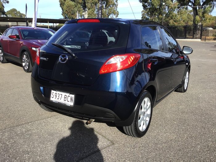 2014 Mazda 2 Neo Sport