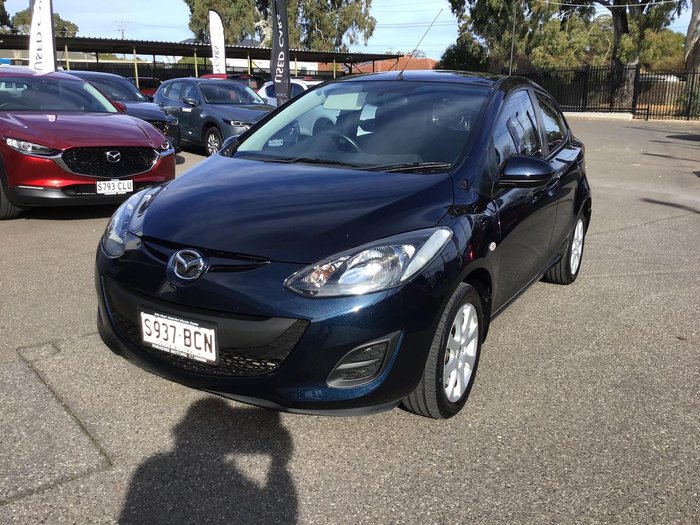 2014 Mazda 2 Neo Sport